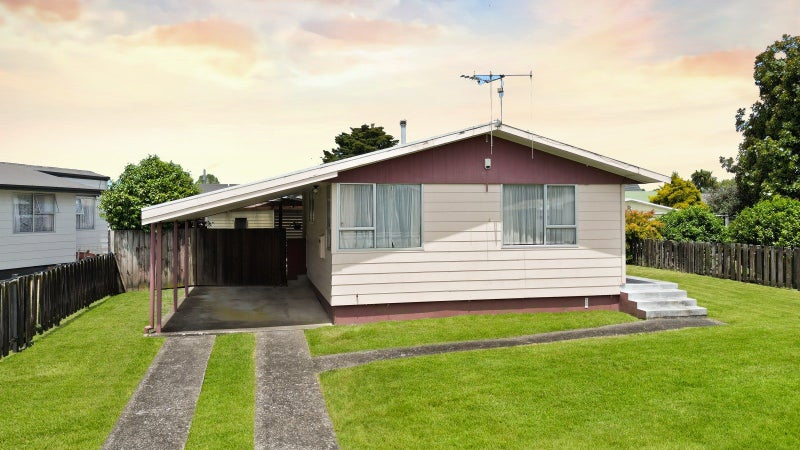 17 Enfield Street, Nawton, Hamilton - Carousel 2
