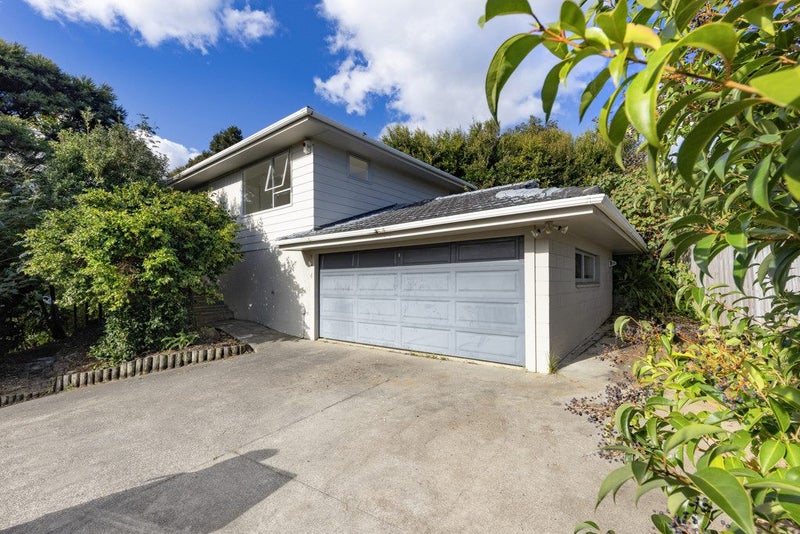 5 Vari Place, Bayview, Auckland - Carousel 2