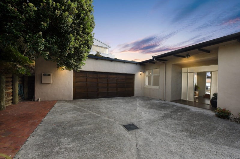 84 Princes Drive, Britannia Heights, Nelson - Carousel 2