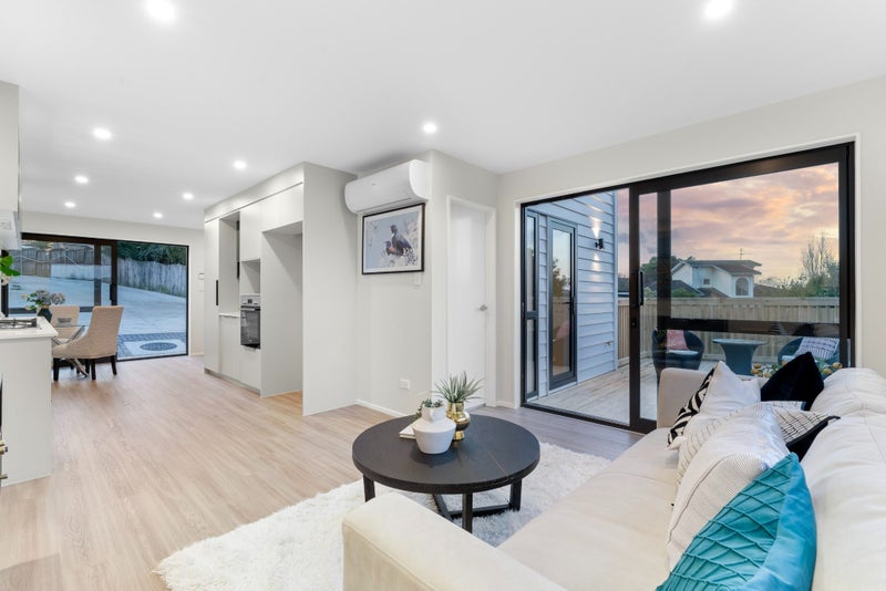 5/33 Buscomb Avenue, Henderson, Auckland - Carousel 2