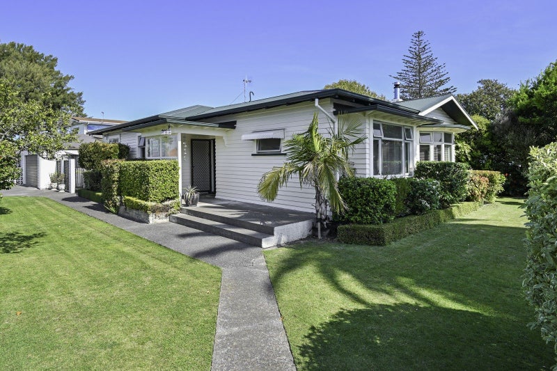 184 Kennedy Road, Marewa, Napier - Carousel 1