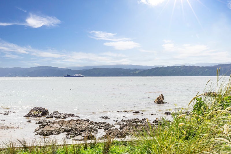 171 Marine Parade, Seatoun, Wellington - Carousel 11