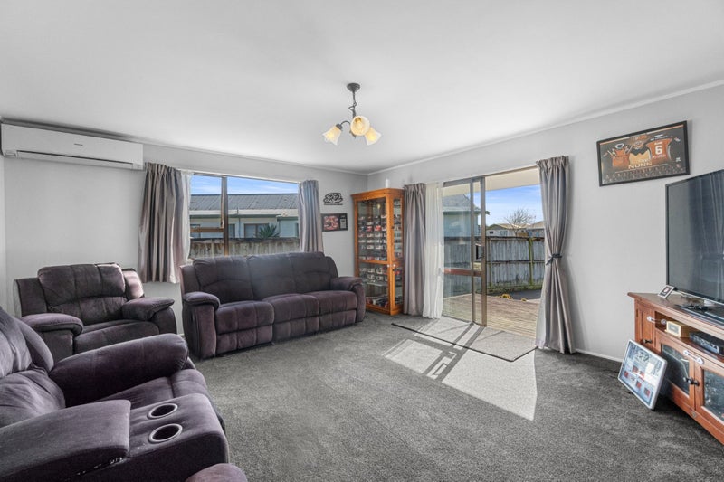 6 Bradley Place, Nawton, Hamilton - Carousel 2