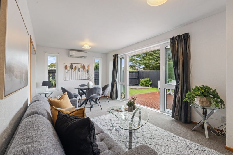 2/77 Denise Crescent, Hornby, Christchurch - Carousel 1