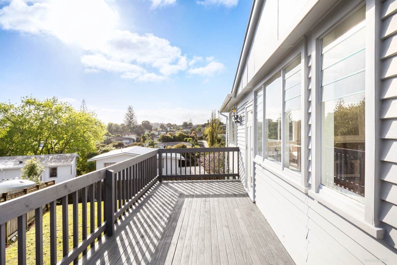 49B Lancaster Road, Beach Haven, Auckland - Carousel 21