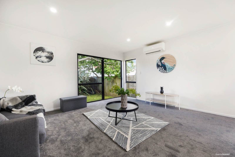 2/50 Airfield Road, Takanini, Auckland - Carousel 2