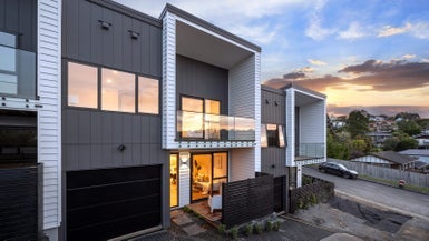 21A Acacia Road, Torbay, Auckland - Carousel 1