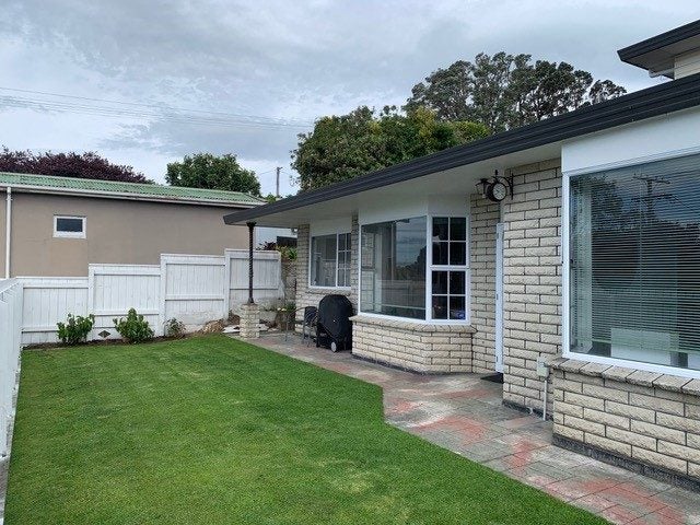 13 Burns Street, Westown, New Plymouth - Carousel 2