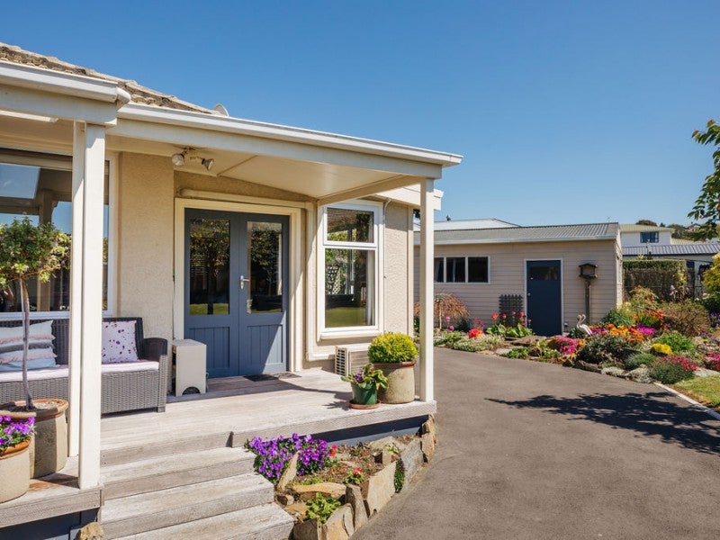 8 Kingslea Street, Holmes Hill, Oamaru - Carousel 1