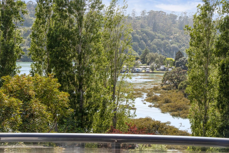 45 Upper Duck Creek Road, Stillwater, Silverdale - Carousel 2