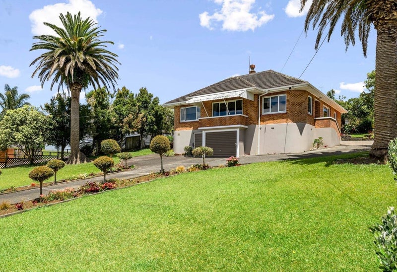 3 Grand View Road, Kamo, Whangarei - Carousel 1