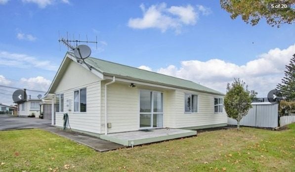 13A Alamein Avenue, Onerahi, Whangarei - Carousel 2