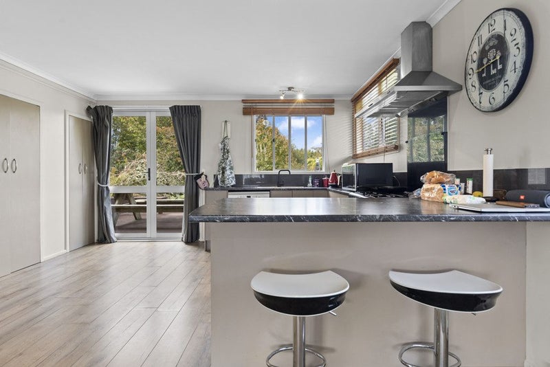 18 Utuhina Road, Springfield, Rotorua - Carousel 2