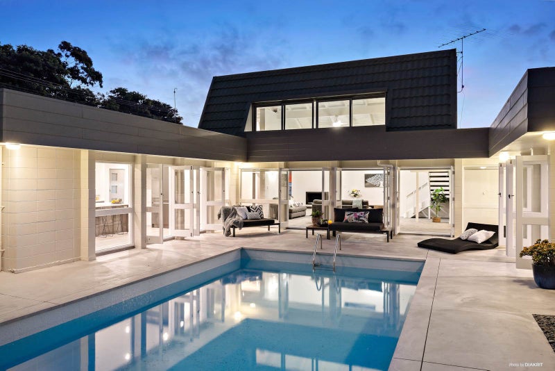 39 Cedar Terrace, Stanmore Bay, Whangaparaoa - Carousel 1