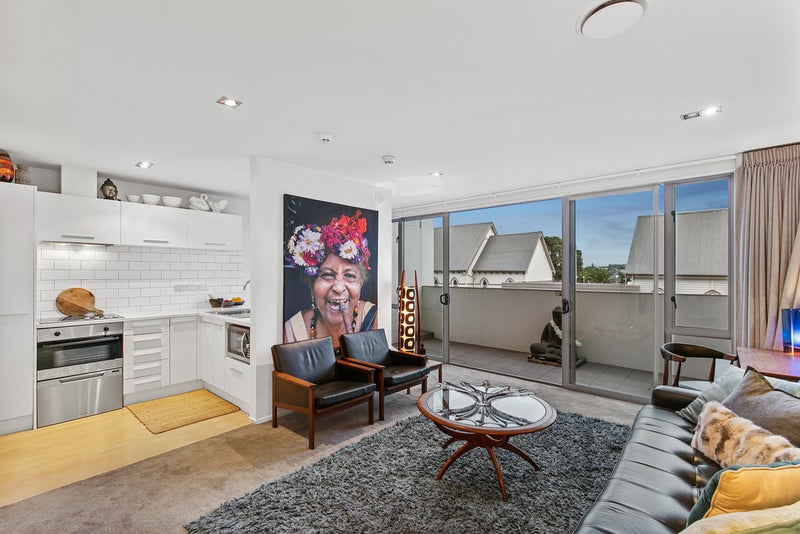 4W/435 New North Road, Kingsland, Auckland - Carousel 1