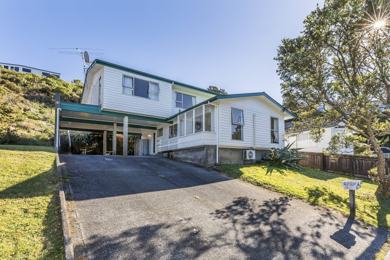 5 Sita Way, Broadmeadows, Wellington - Carousel 21