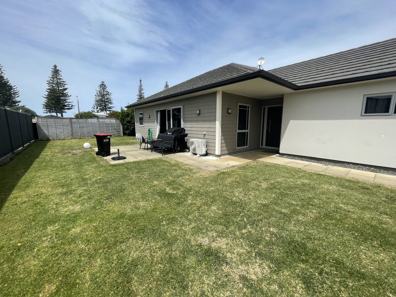 12 Aparima Place, Awatoto, Napier - Carousel 10