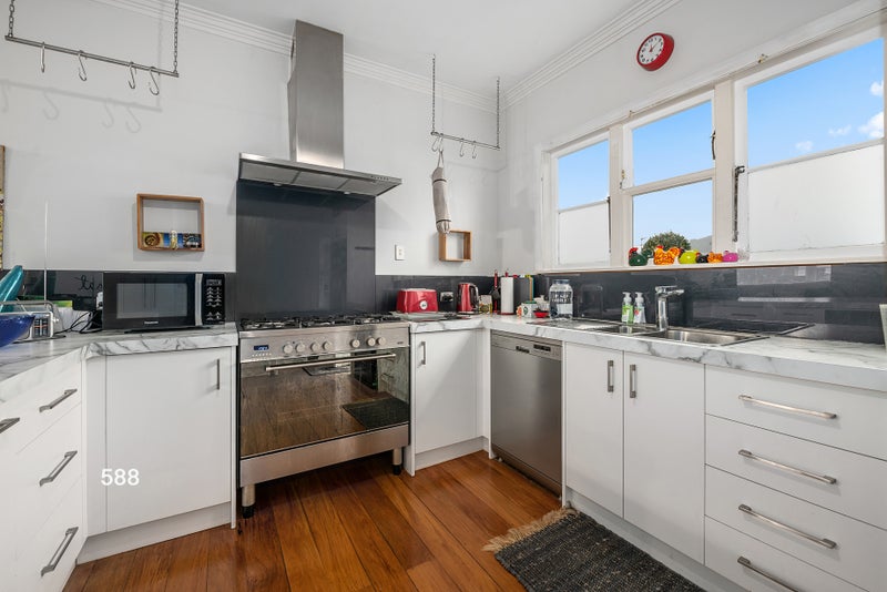 588 Fergusson Drive, Trentham, Upper Hutt - Carousel 2