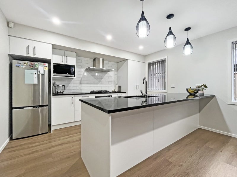 84 James Line, Kelvin Grove, Palmerston North - Carousel 2
