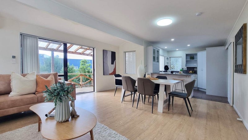 3/195 Sunnynook Road, Wairau Valley, Auckland - Carousel 1