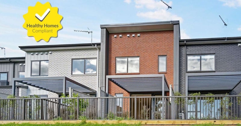 13 Lady McKenzie Mews, Conifer Grove, Auckland - Carousel 1