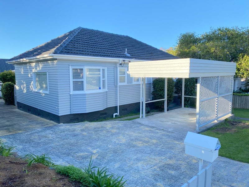 132 Riddell Road, Glendowie, Auckland - Carousel 1