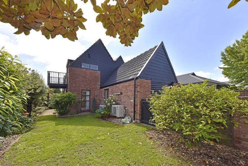 1/88 Abberley Crescent, St Albans, Christchurch - Carousel 2
