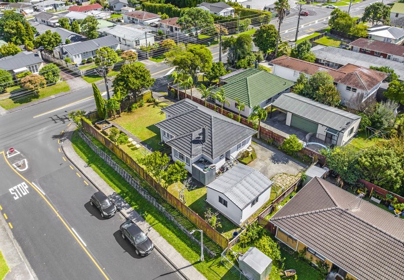 63 Hepburn Road, Glendene, Auckland - Carousel 2
