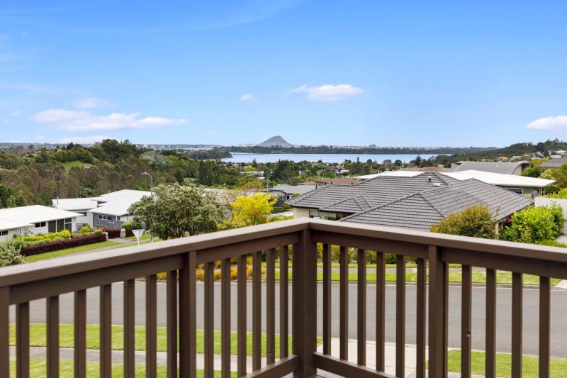 49 Orion Drive, Welcome Bay, Tauranga - Carousel 1