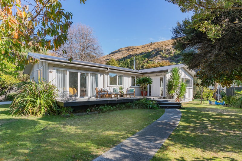 52 Van Asch Street, Sumner, Christchurch - Carousel 1