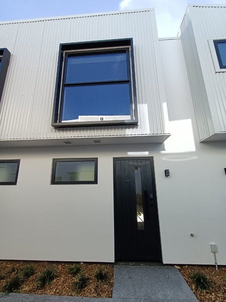 7/7 Birch Street, Hutt Central, Lower Hutt - Carousel 1