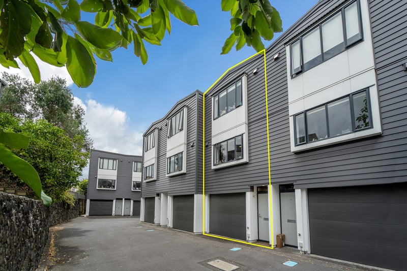 11 Sudbury Terrace, Parnell, Auckland - Carousel 1