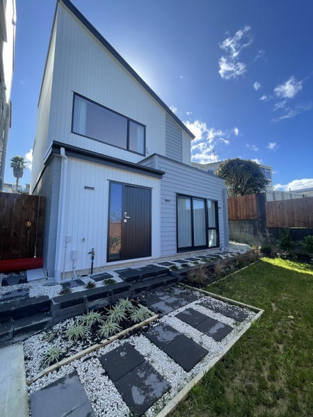 11B Pasteur Place, New Windsor, Auckland - Carousel 10