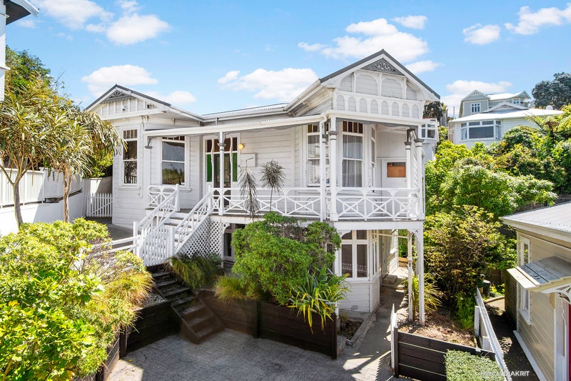 12 Manley Terrace, Newtown, Wellington - Carousel 1