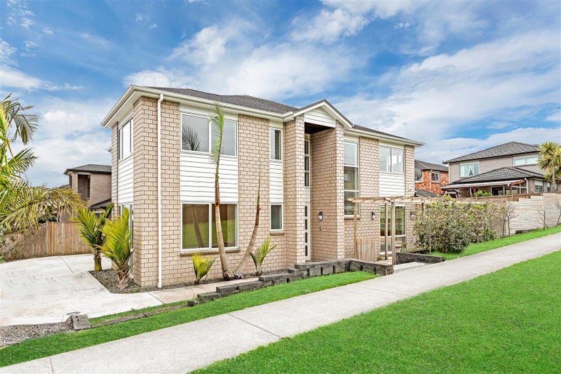 62 Castlederg Drive, Flat Bush, Auckland - Carousel 2
