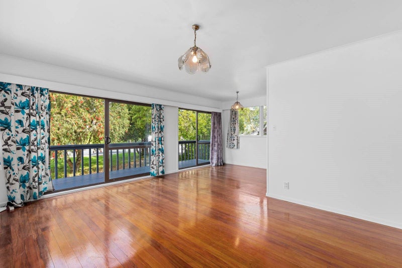 28 Angelo Avenue, Howick, Auckland - Carousel 2