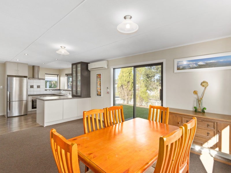 67 Lanark Crescent, Tamatea, Napier - Carousel 1