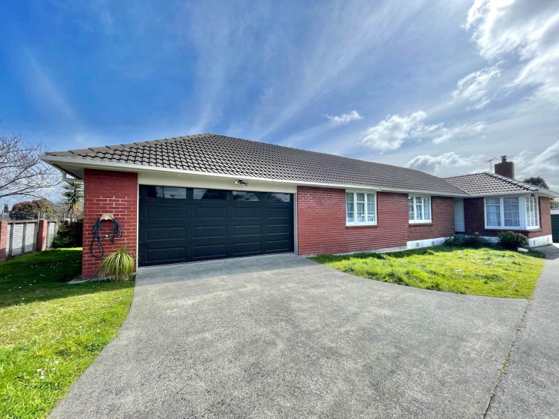 35 Bowater Place, Manurewa, Auckland - Carousel 2