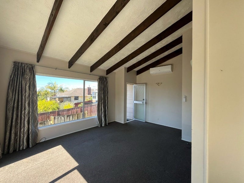 2/10 Waratah Street, Birkenhead, Auckland - Carousel 2