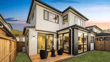 46A Scott Avenue, Mangere Bridge, Auckland - Carousel 1