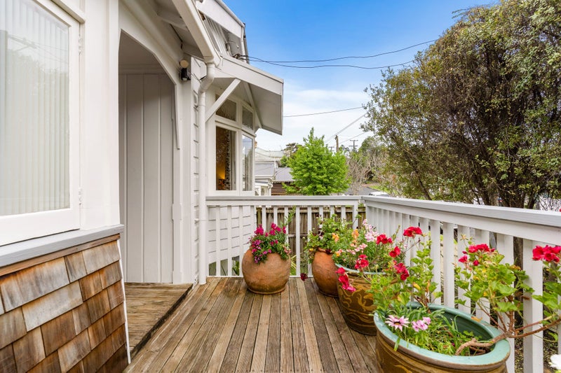 28 Third Avenue, Kingsland, Auckland - Carousel 2