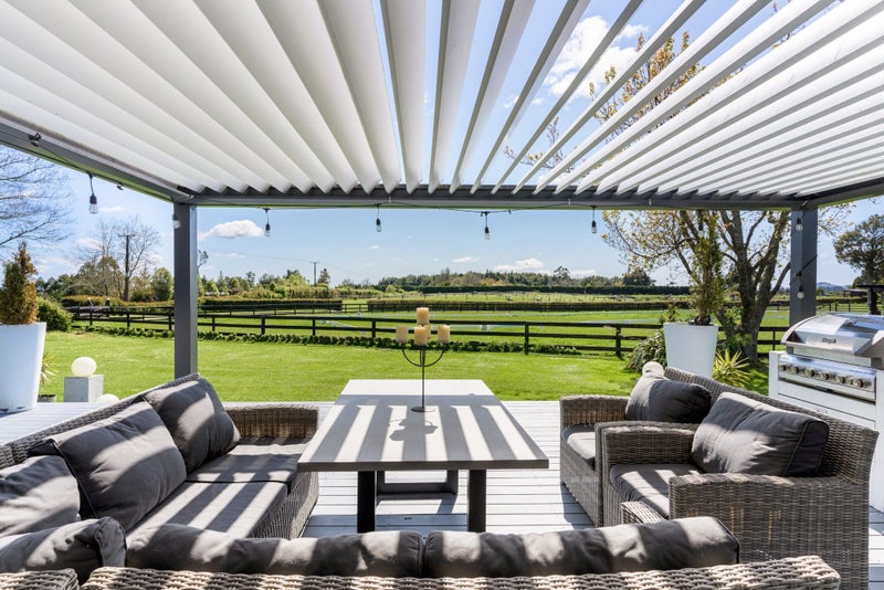 1235 Omanawa Road, Tauranga - Carousel 2