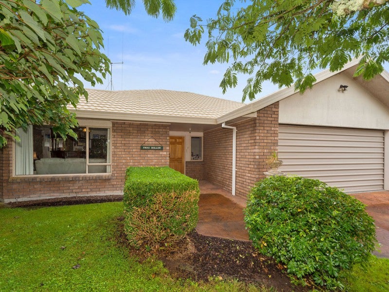 6 Jean Place, Pukete, Hamilton - Carousel 1