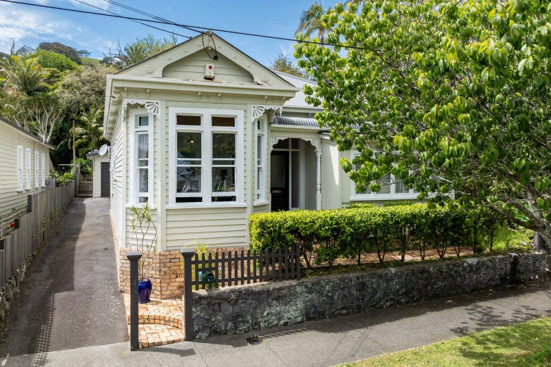 78 Esplanade Road, Mount Eden, Auckland - Carousel 1