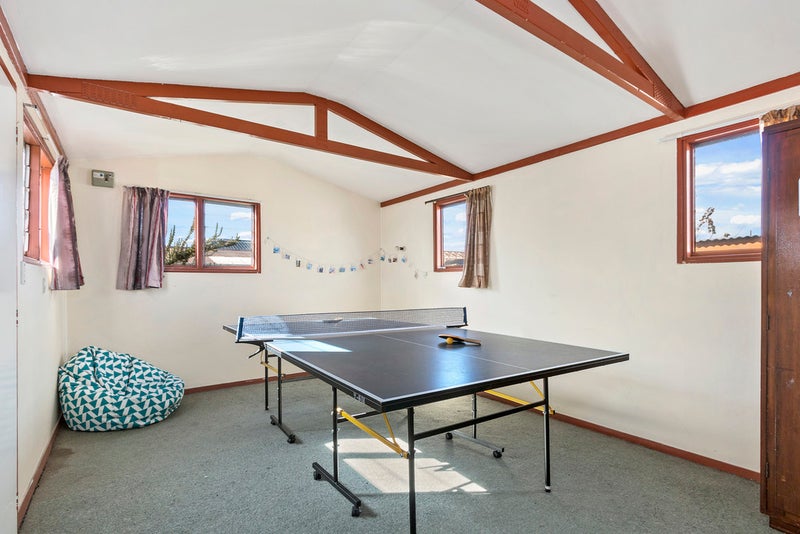 458 Pages Road, Aranui, Christchurch - Carousel 12