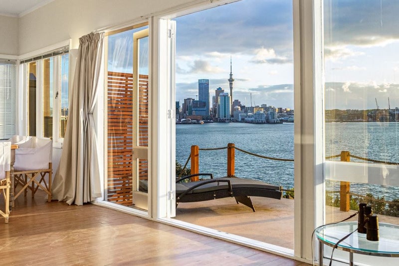 95 Stanley Point Road, Stanley Point, Auckland - Carousel 1