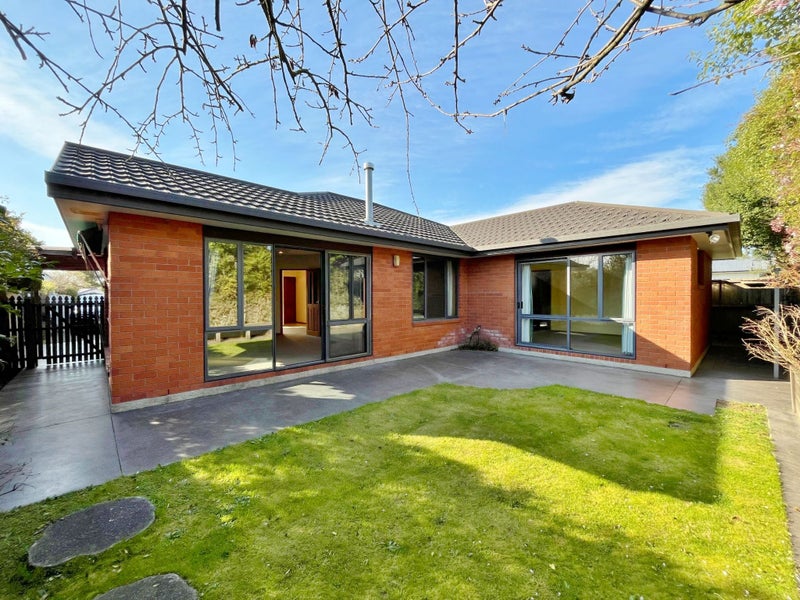 2/82 Middleton Road, Upper Riccarton, Christchurch - Carousel 1