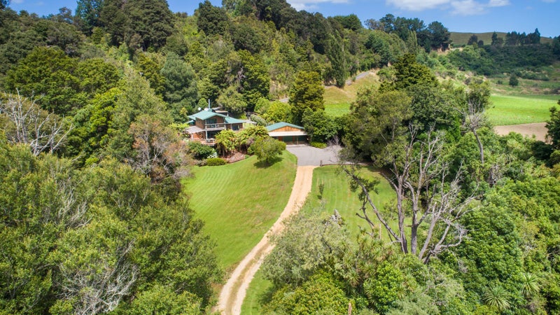 9 No 1 Line, Pohangina, Ashhurst - Carousel 1