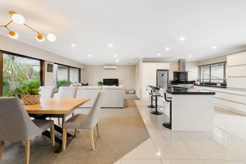 26 Coulthard Terrace, Opaheke, Papakura - Carousel 2