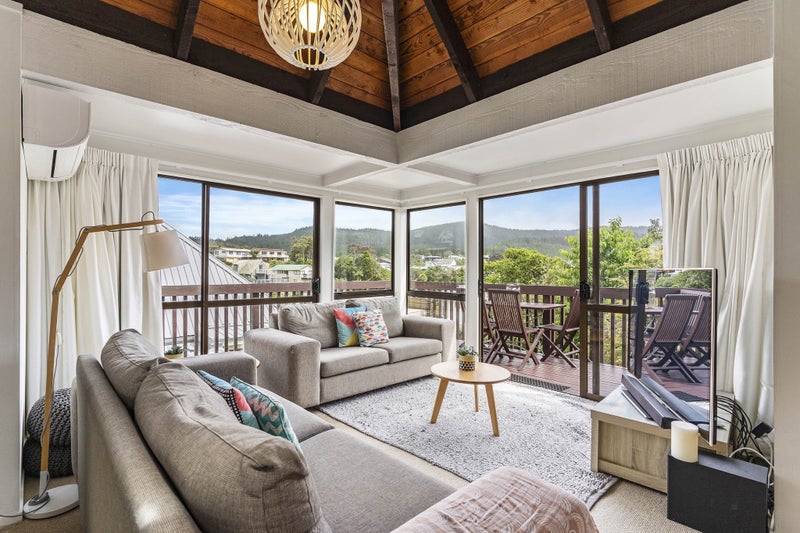 6/104 The Grove, Onemana, Whangamata - Carousel 2